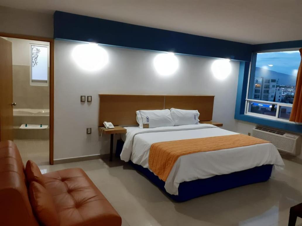 Hotel Ceo Morelia Exterior photo